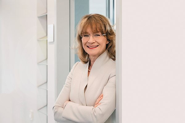 Portraitfoto von Iris Pigeot